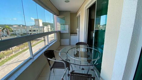APARTAMENTO PARA TEMPORADA PRÓXIMO AO MAR