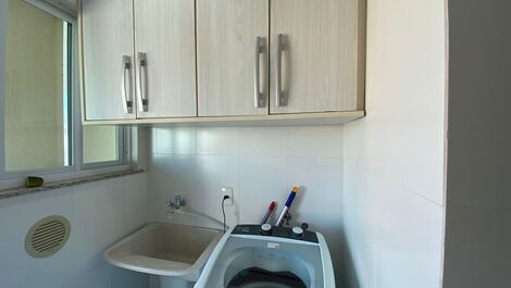 APARTAMENTO PARA TEMPORADA PRÓXIMO AO MAR