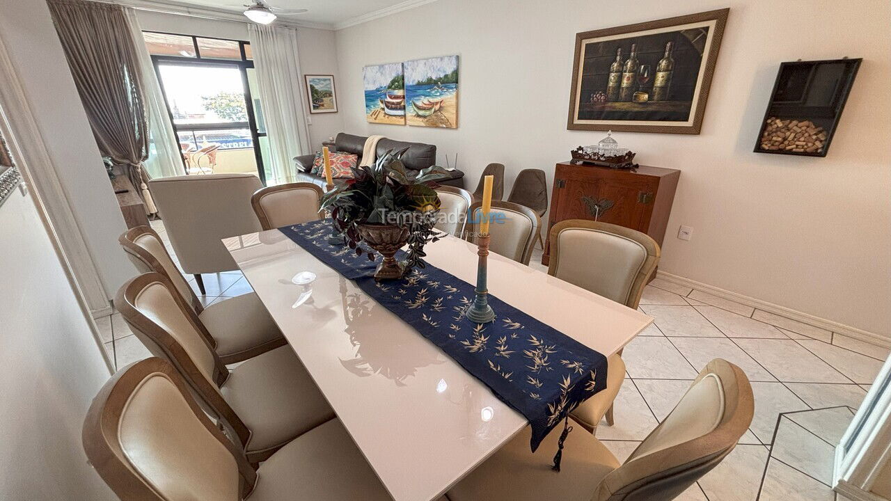 Apartamento para aluguel de temporada em Bombinhas (Praia de Bombas)