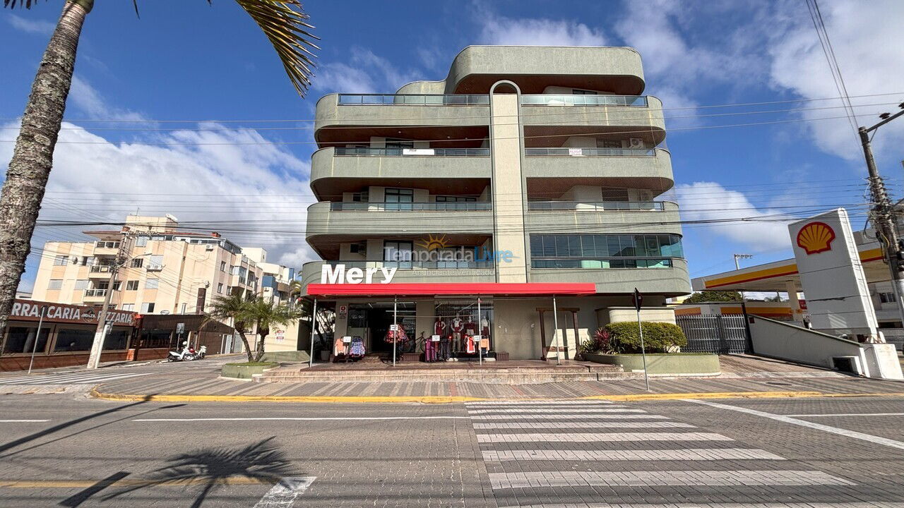 Apartamento para aluguel de temporada em Bombinhas (Praia de Bombas)