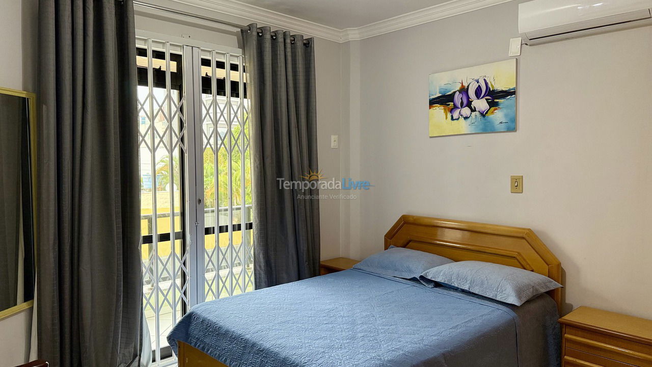 Apartamento para alquiler de vacaciones em Bombinhas (Praia de Bombas)