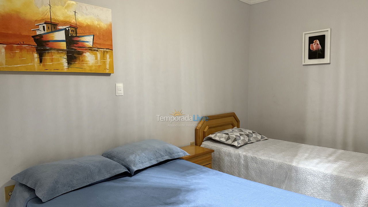 Apartamento para alquiler de vacaciones em Bombinhas (Praia de Bombas)