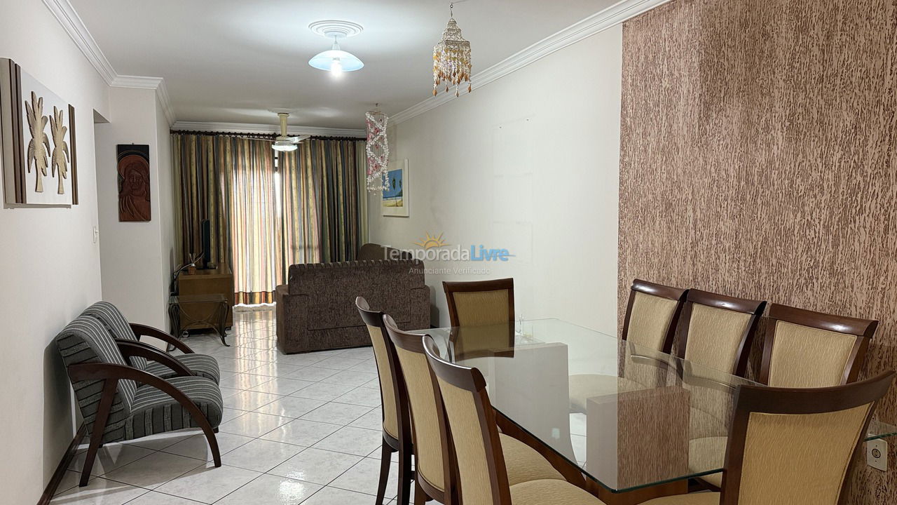 Apartamento para alquiler de vacaciones em Bombinhas (Praia de Bombas)