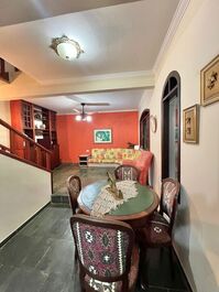 Casa fora de condomínio na praia de juquehy