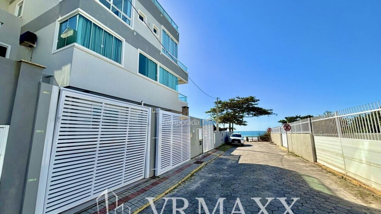 Apartamento para aluguel de temporada em Bombinhas (Canto Grande)
