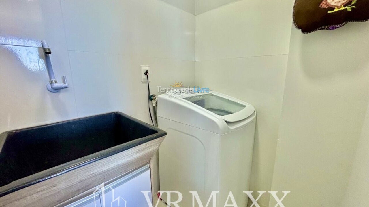 Apartamento para aluguel de temporada em Bombinhas (Canto Grande)