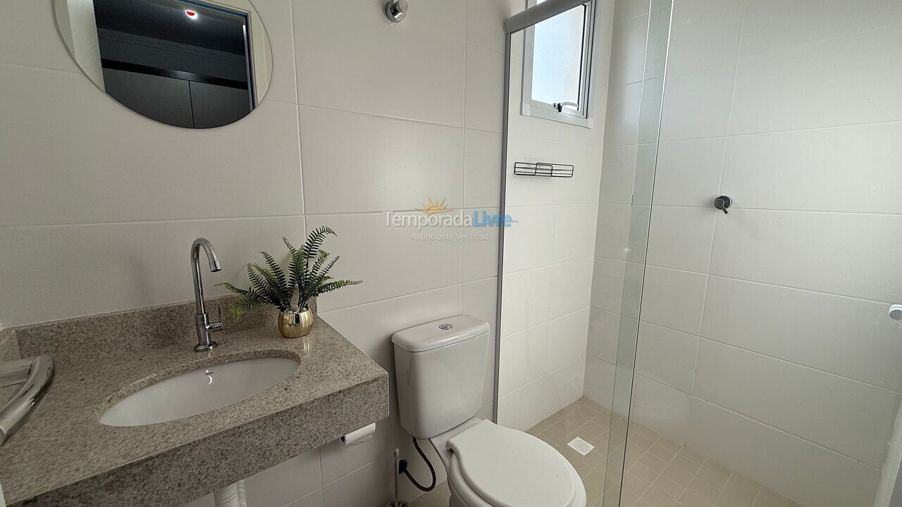 Apartamento para aluguel de temporada em Praia Grande (Jardim Real)