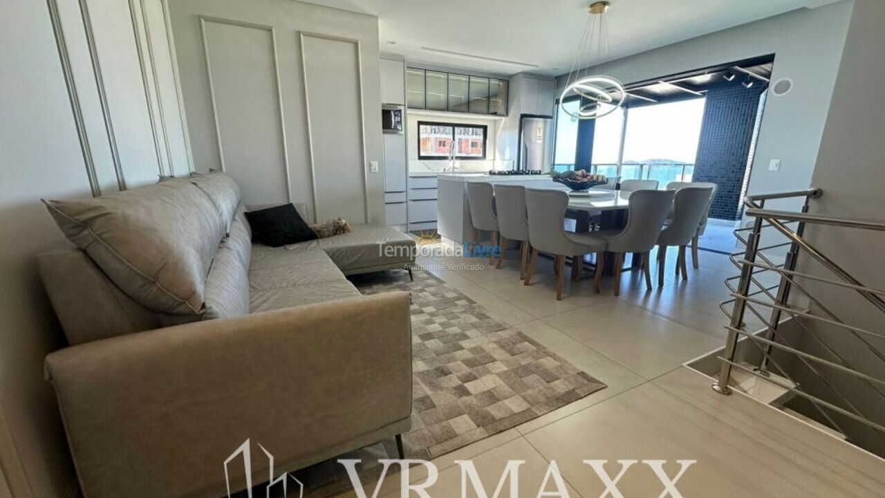 Apartamento para aluguel de temporada em Bombinhas (Praia de Bombas)