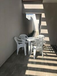 Casa à beira mar com piscina em Itanhaém
