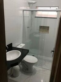 Casa à beira mar com piscina em Itanhaém