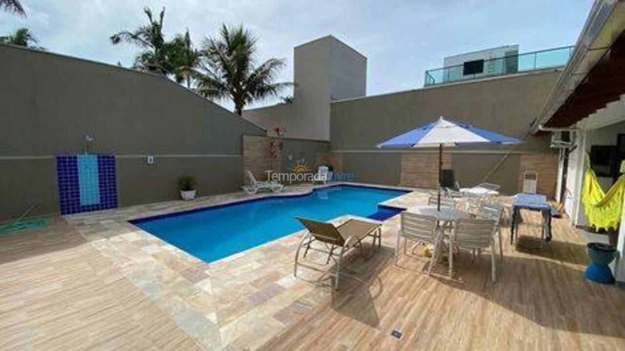 House for vacation rental in Guaratuba (Balneário Prainha)