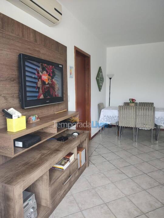 Casa para aluguel de temporada em Florianopolis (Praia dos Ingleses)