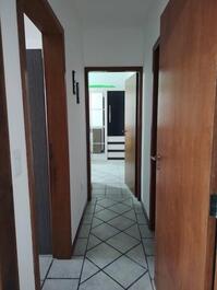Apartamento 02 dormitorios - 50 mts Praia - Bairro Ingleses