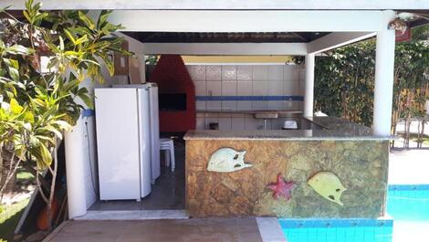 Apartment with 2/4 suites with swimming pool. 700m from TAPERAPUÃ BEACH