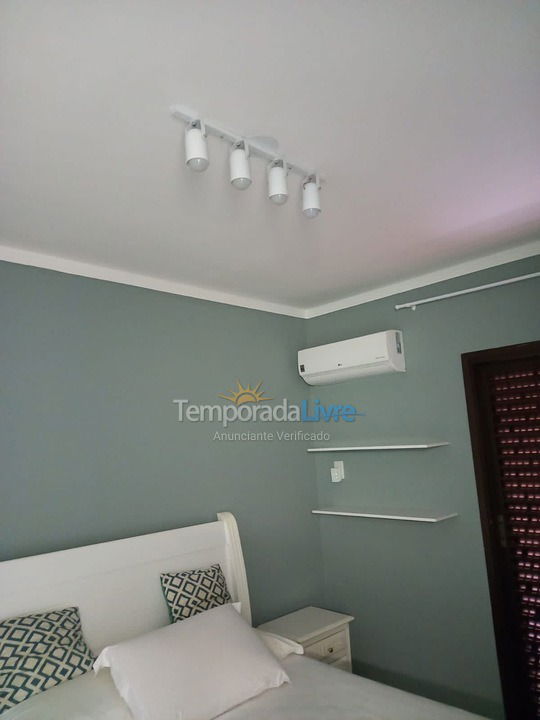 Apartment for vacation rental in Guarujá (Sorocotuba)