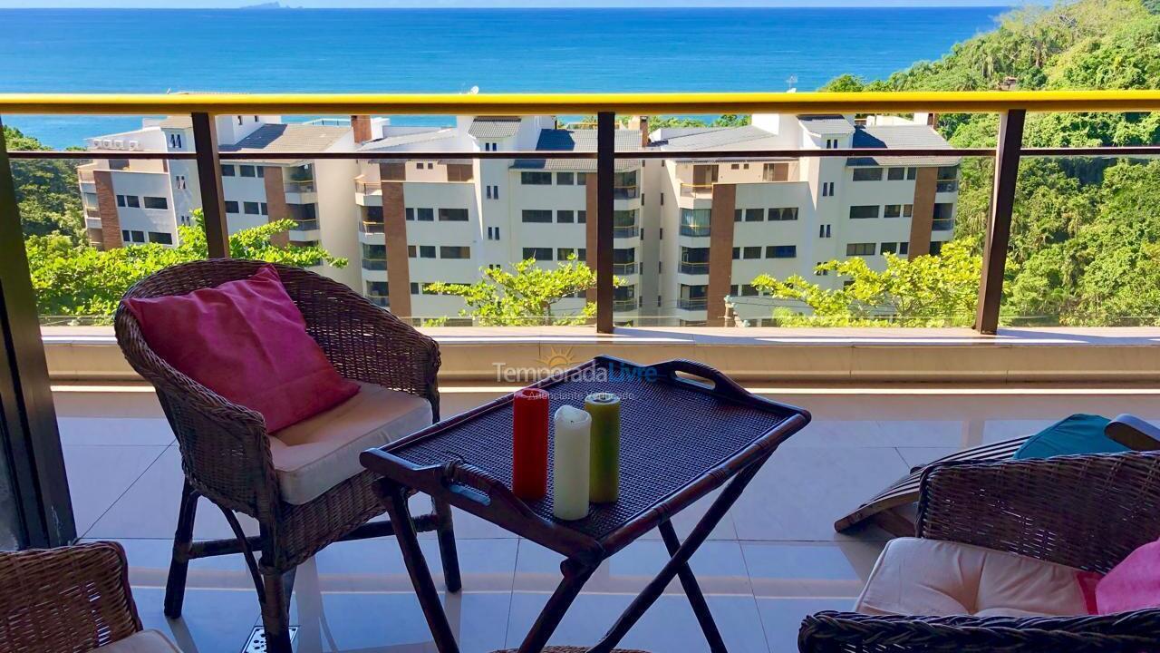 Apartment for vacation rental in Guarujá (Sorocotuba)