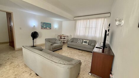 SV153 - Prédio frente ao mar | Ótima localização |3 Dorm Sendo 1 Suíte
