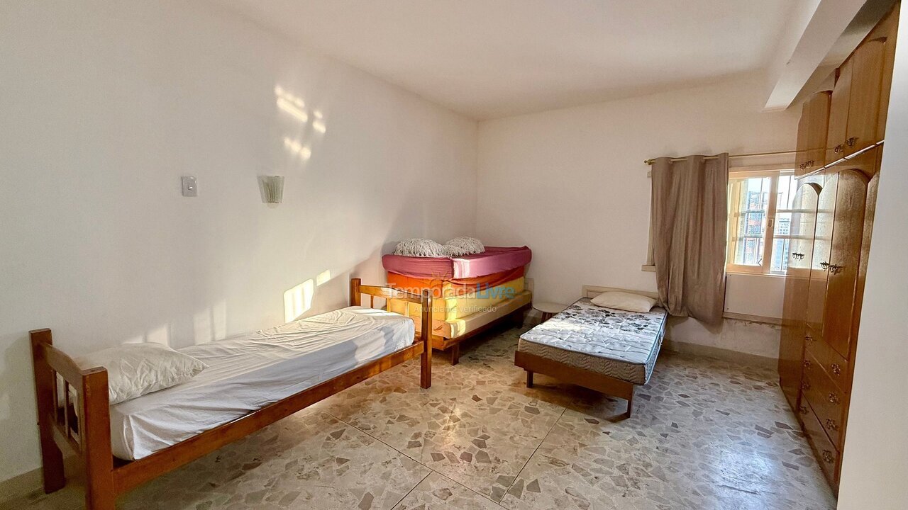 Apartamento para aluguel de temporada em São Vicente (Gonzaguinha)