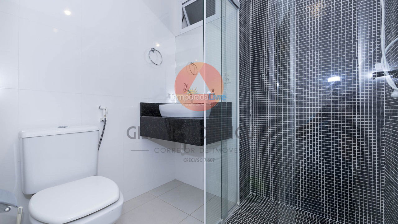 Apartment for vacation rental in Bombinhas (Mariscal)