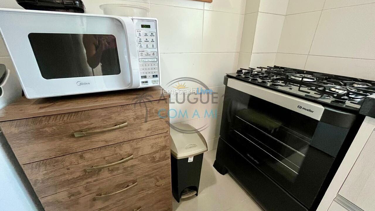 Apartamento para aluguel de temporada em Itapema (Meia Praia)