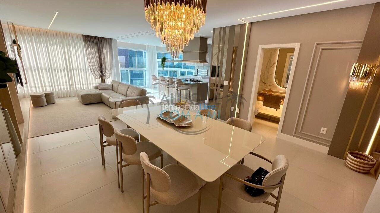 Apartamento para aluguel de temporada em Itapema (Meia Praia)