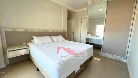Duplex finamente mobiliado com vista para o mar em Mariscal!