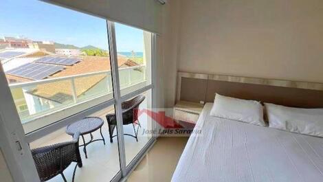 Duplex finamente mobiliado com vista para o mar em Mariscal!