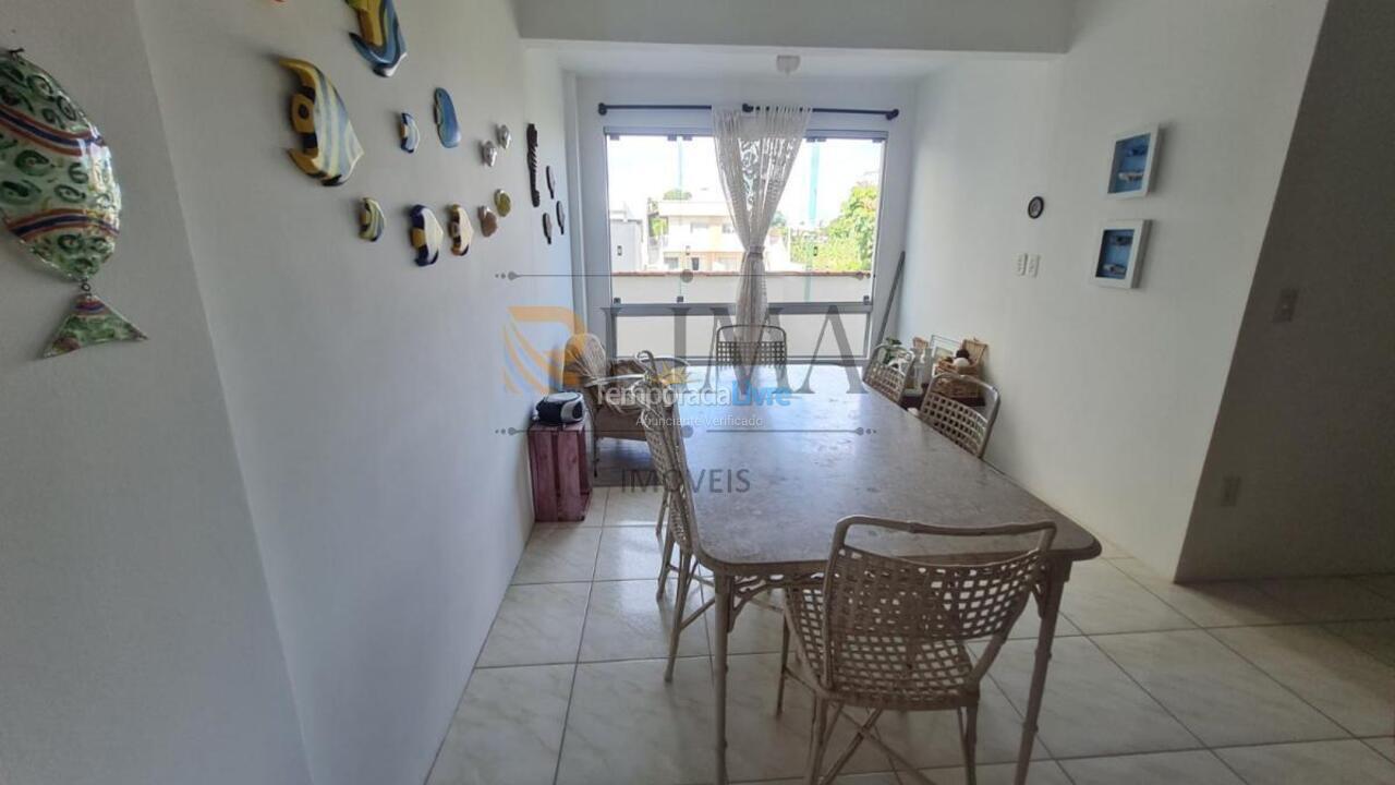 Apartamento para aluguel de temporada em Bombinhas (Canto Grande)