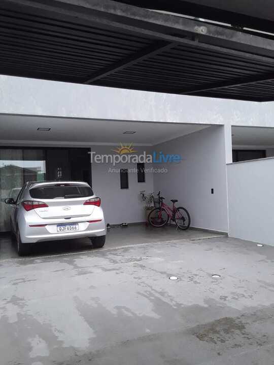 House for vacation rental in Bombinhas (Canto Grande)