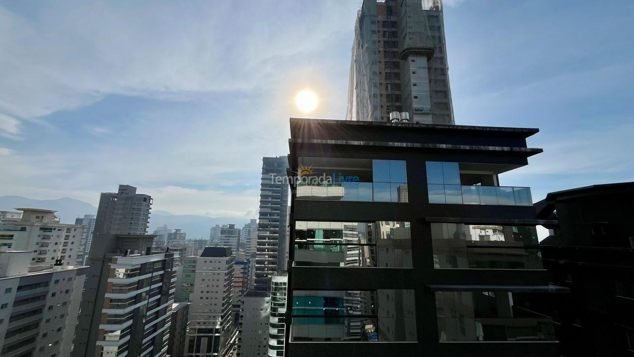 Apartamento para aluguel de temporada em Itapema (Meia Praia)