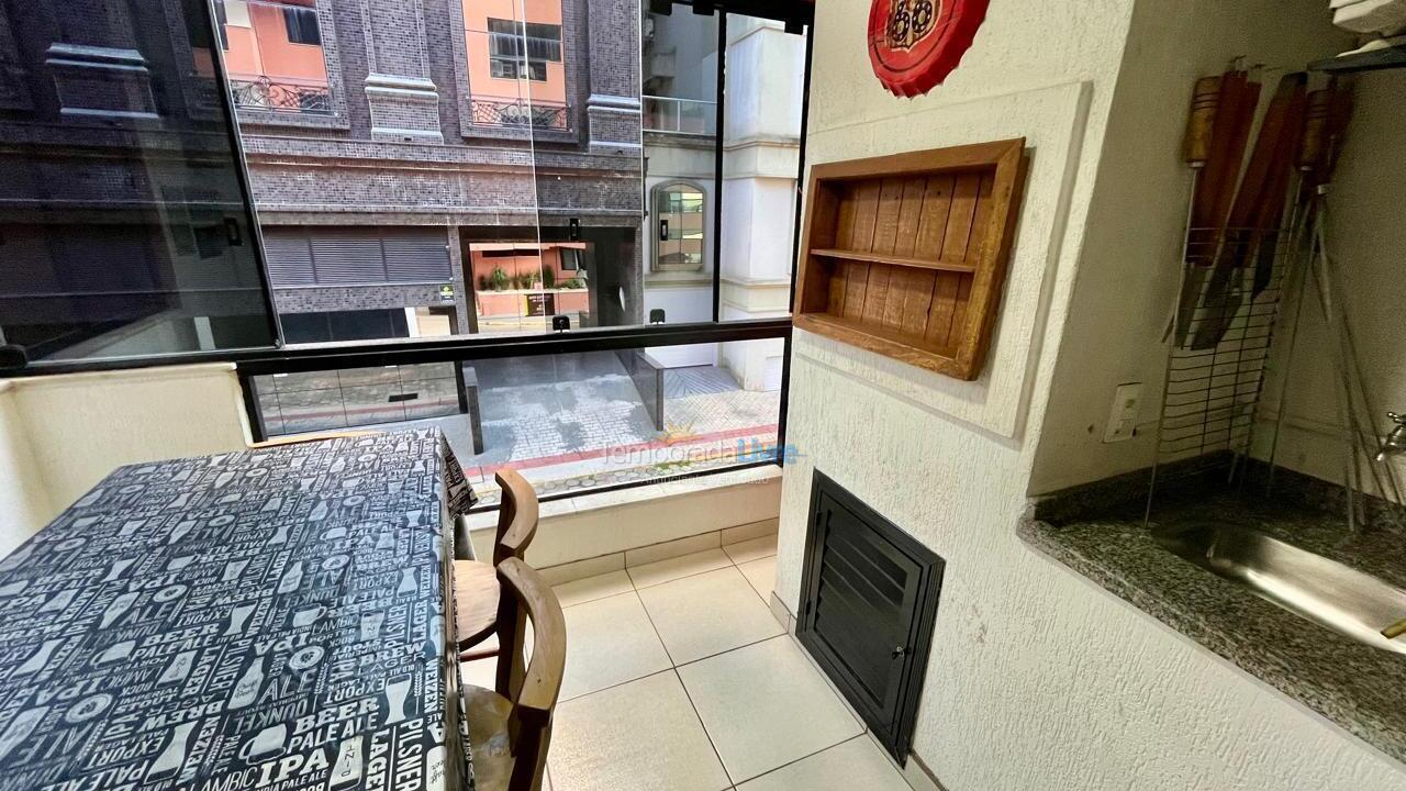 Apartment for vacation rental in Itapema (Centro)