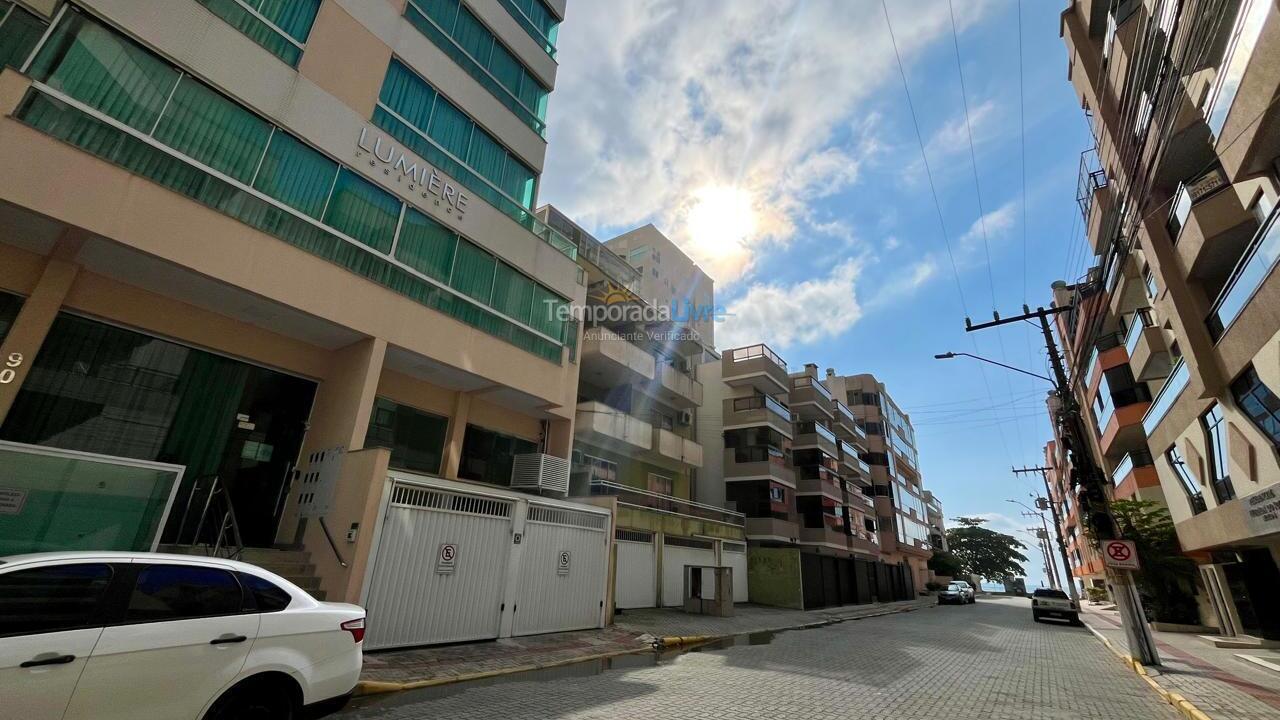 Apartamento para alquiler de vacaciones em Itapema (Meia Praia)