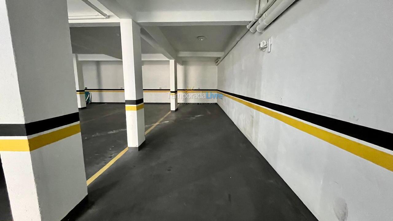 Apartamento para alquiler de vacaciones em Itapema (Meia Praia)
