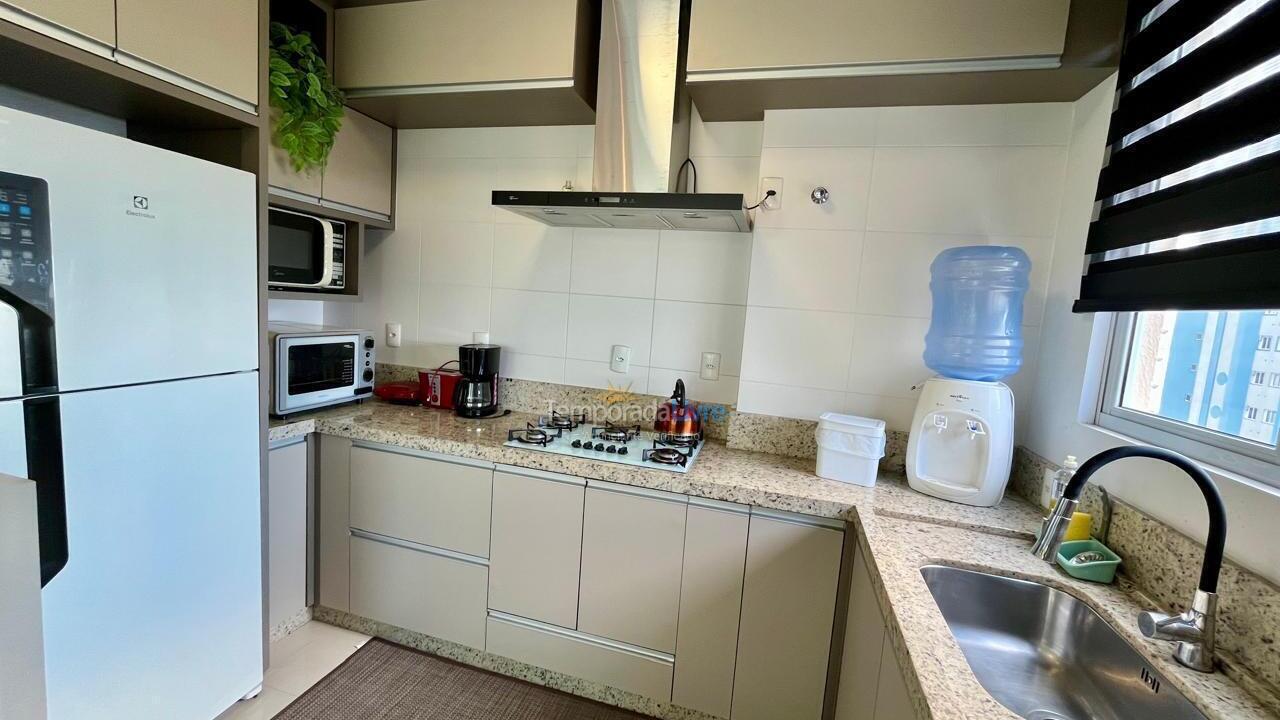Apartamento para alquiler de vacaciones em Itapema (Meia Praia)