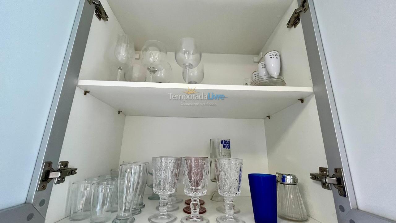 Apartamento para alquiler de vacaciones em Itapema (Meia Praia)