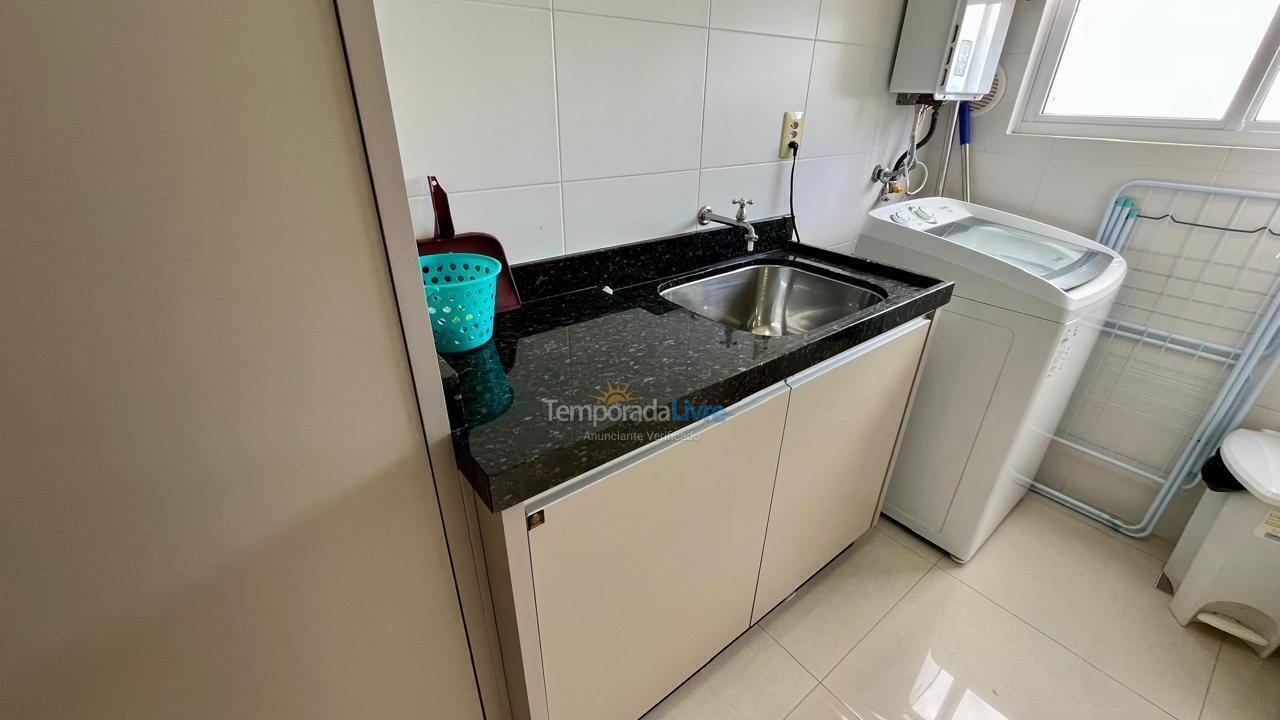 Apartamento para alquiler de vacaciones em Itapema (Meia Praia)