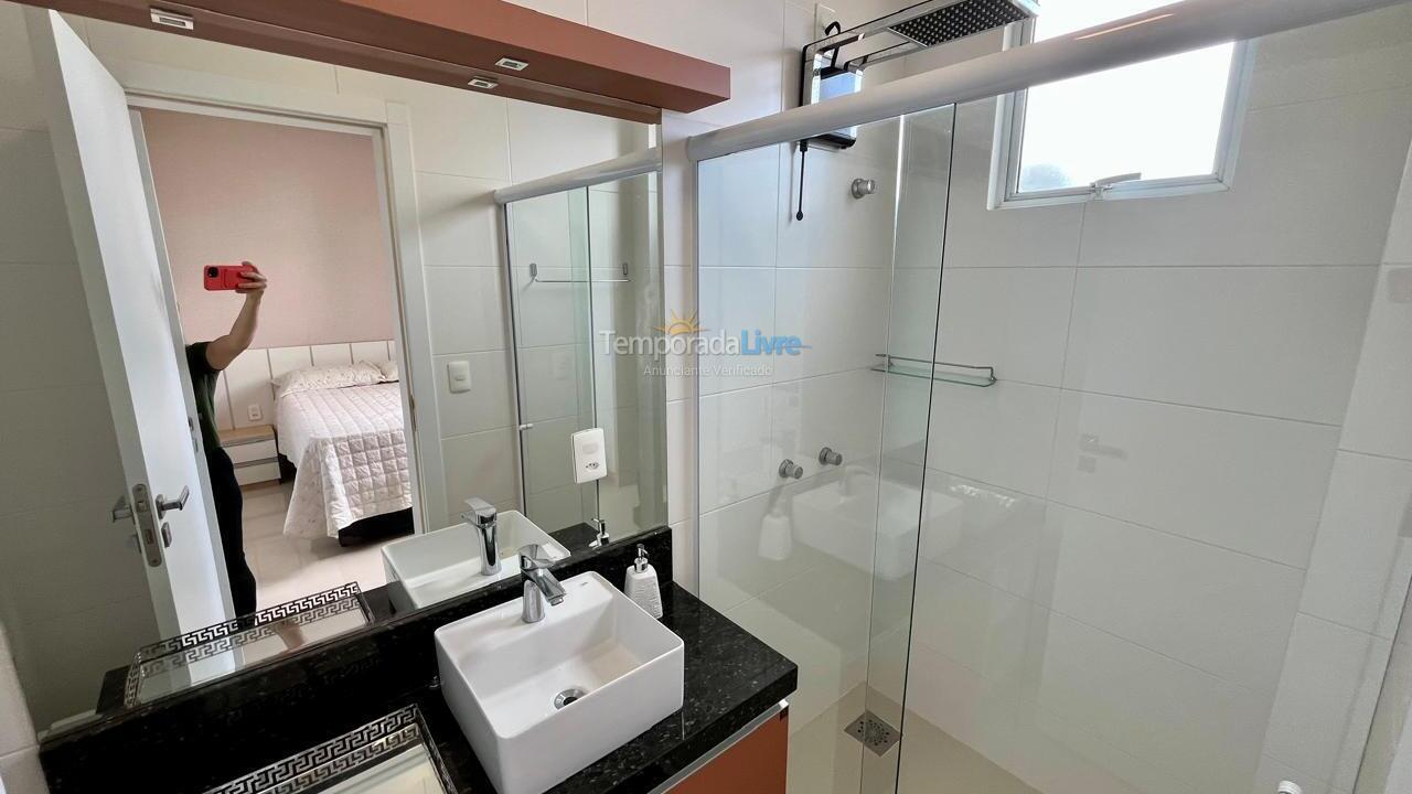 Apartamento para alquiler de vacaciones em Itapema (Meia Praia)