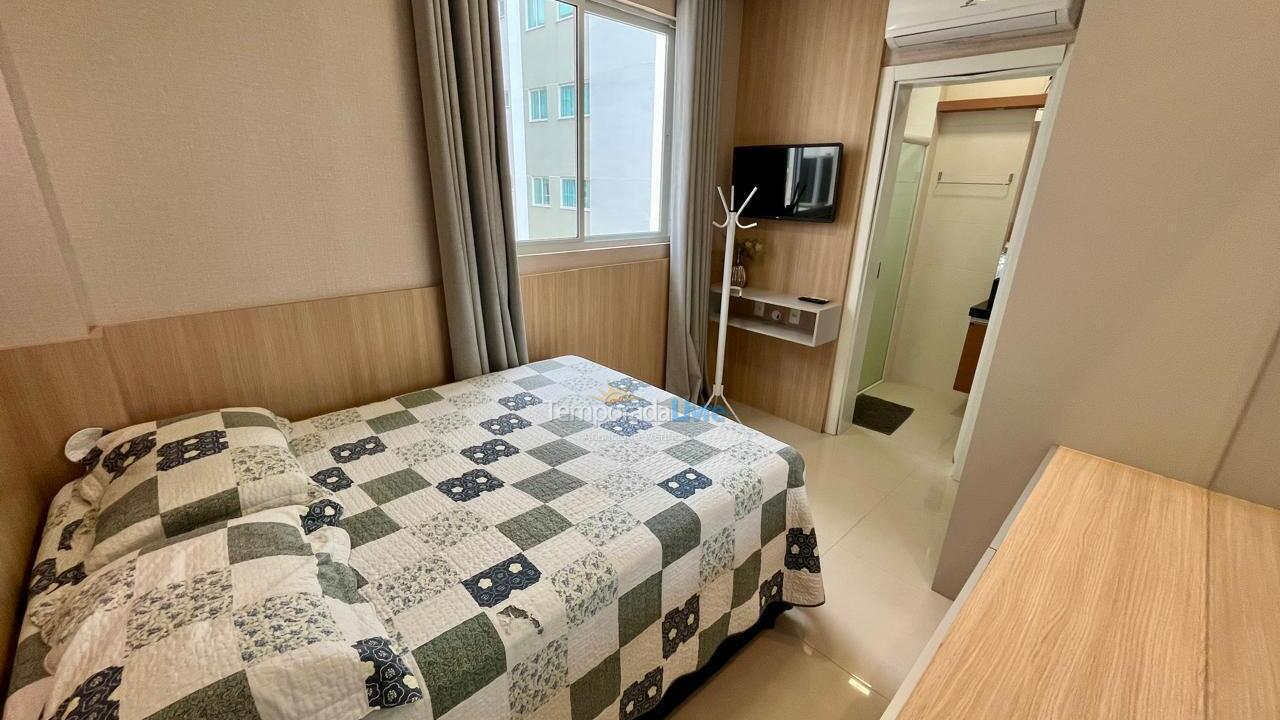 Apartamento para alquiler de vacaciones em Itapema (Meia Praia)