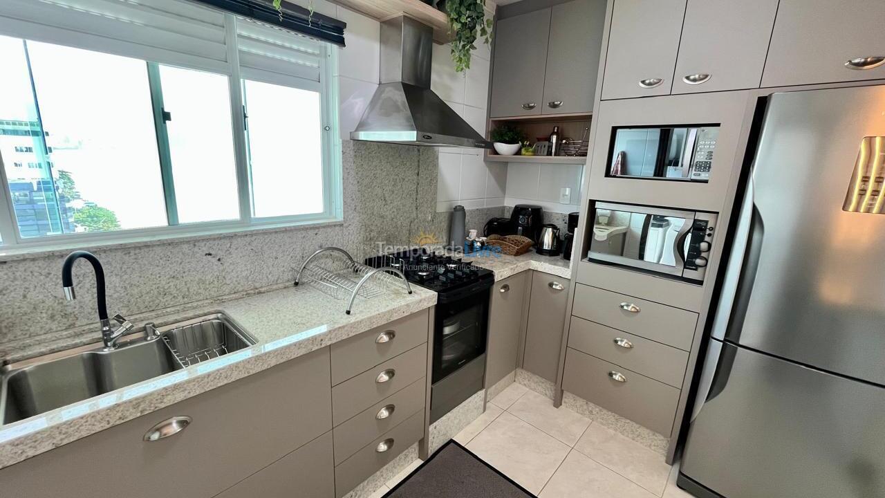 Apartment for vacation rental in Itapema (Meia Praia)
