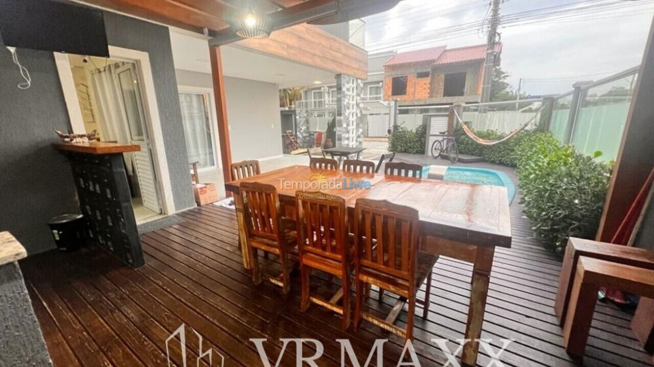 Casa para aluguel de temporada em Bombinhas (Mariscal)