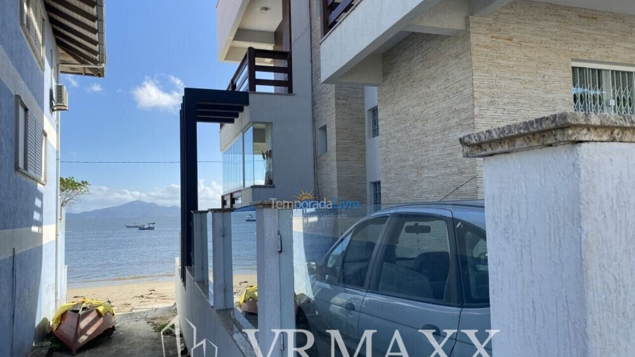 Casa para aluguel de temporada em Bombinhas (Morrinhos)
