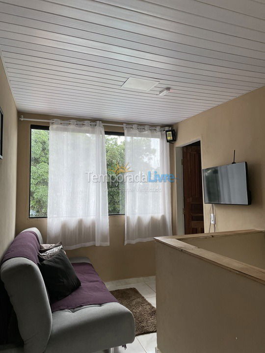Granja para alquiler de vacaciones em Domingos Martins (Santa Isabel Es)