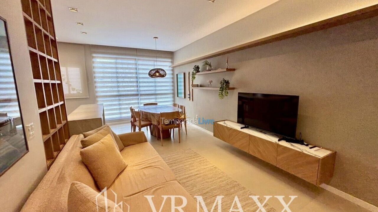 Apartamento para aluguel de temporada em Bombinhas (Praia de Zimbros)
