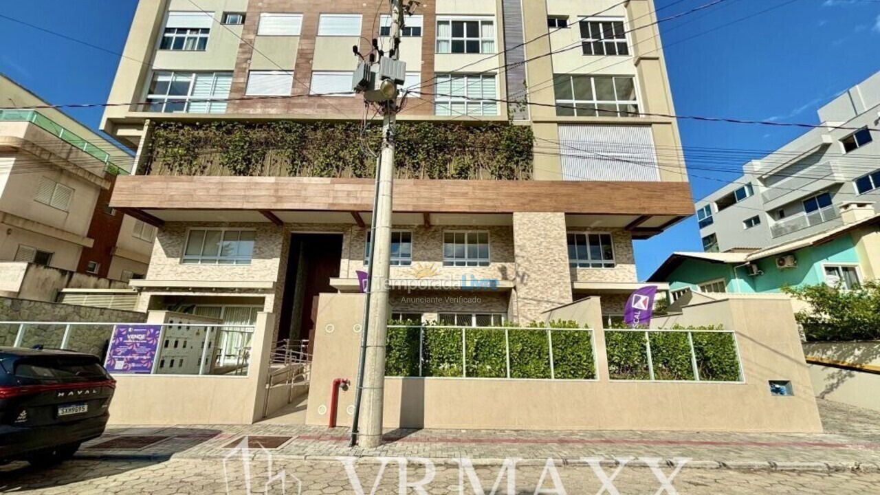 Apartamento para aluguel de temporada em Bombinhas (Praia de Zimbros)