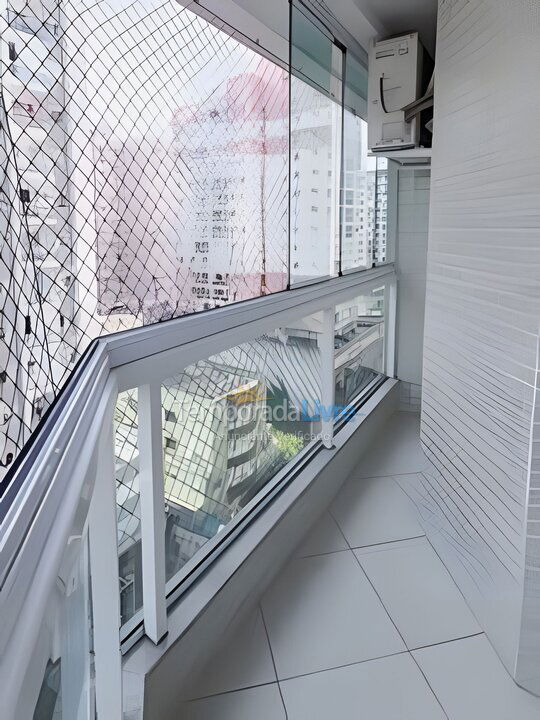 Apartamento para aluguel de temporada em Vila Velha (Praia de Itaparica)