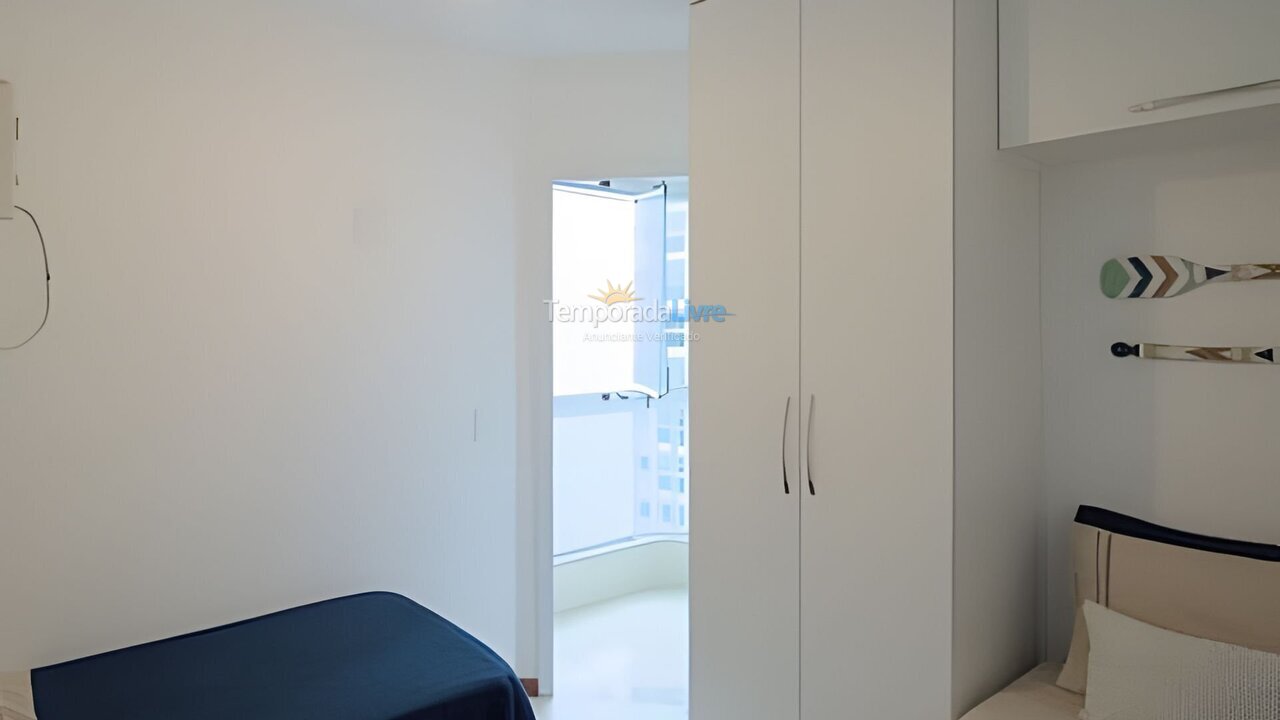 Apartamento para aluguel de temporada em Vila Velha (Praia de Itaparica)