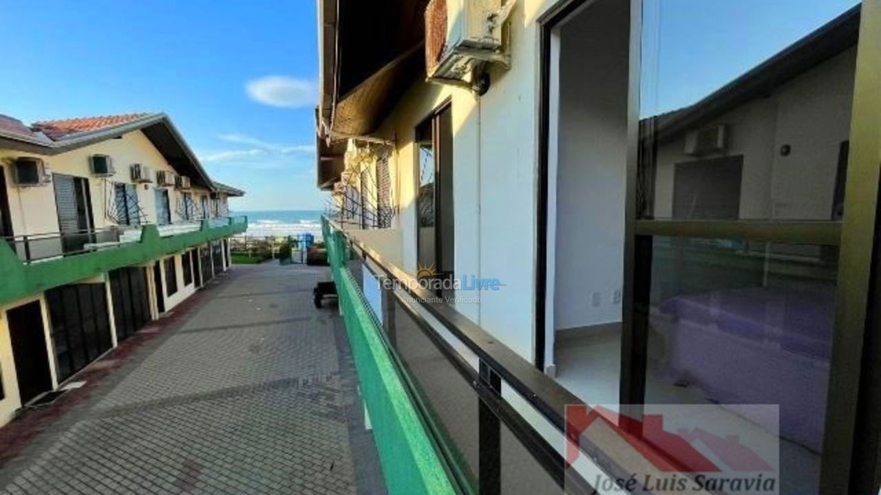 Apartment for vacation rental in Bombinhas (Praia de Bombas)