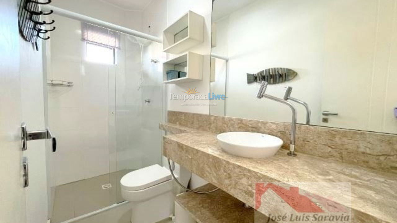 Apartment for vacation rental in Bombinhas (Praia de Bombas)