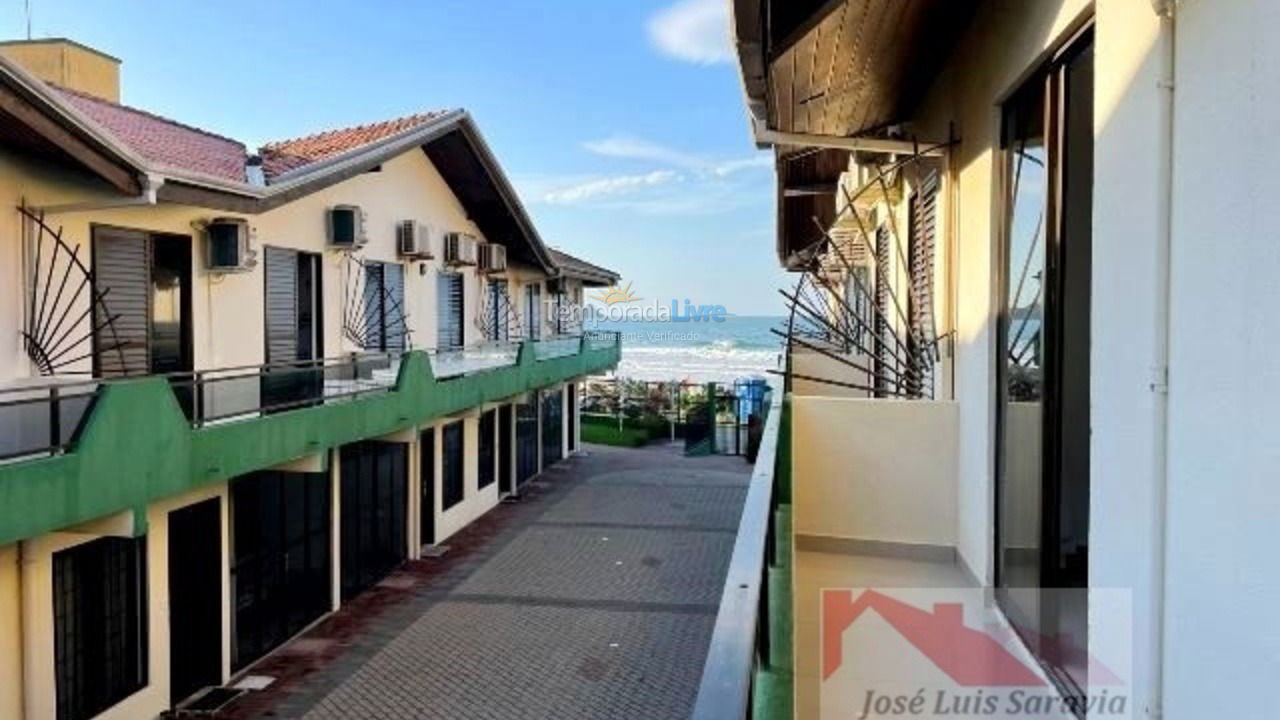Apartment for vacation rental in Bombinhas (Praia de Bombas)