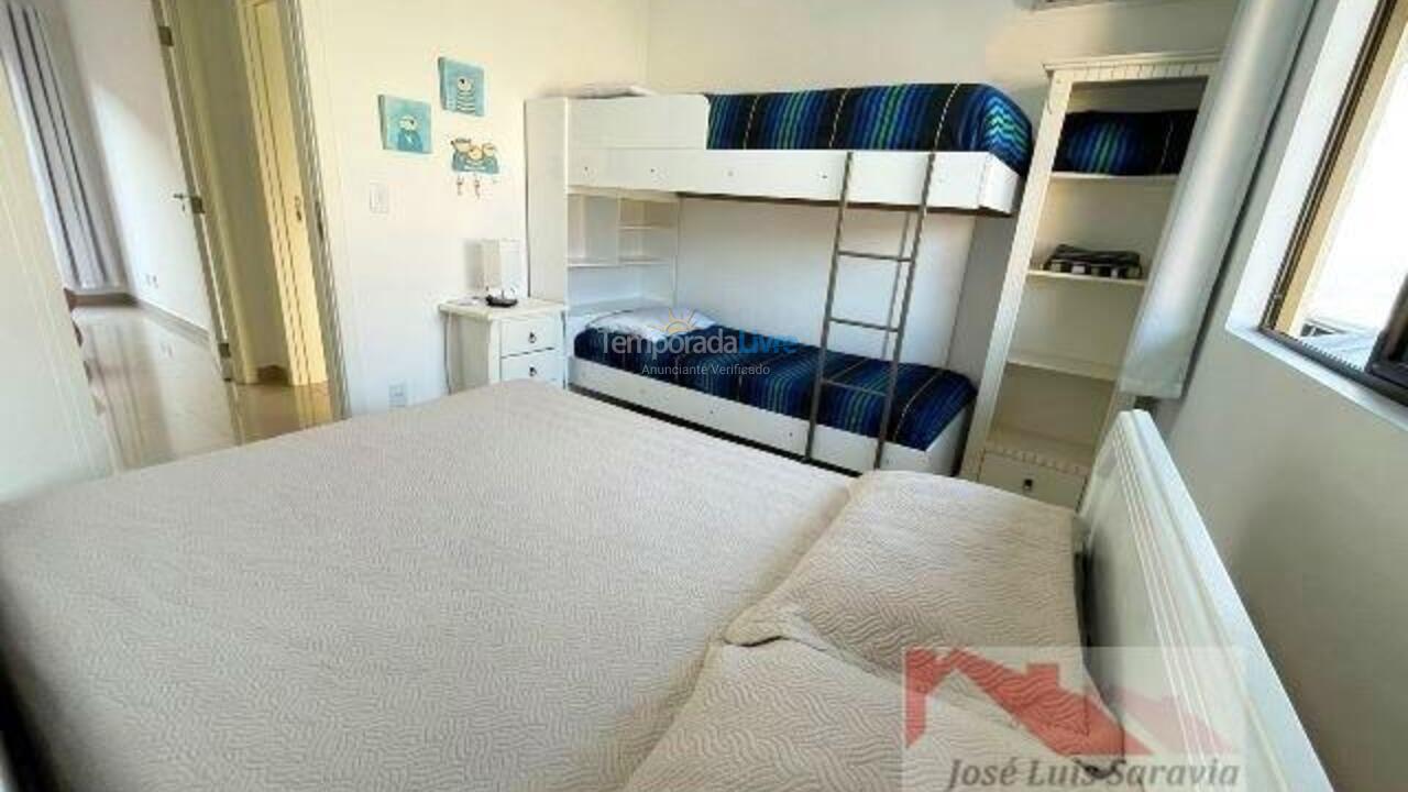 Apartment for vacation rental in Bombinhas (Praia de Bombas)